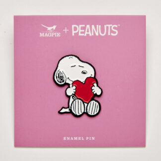 Peanuts Give Hugs Enamel Pin